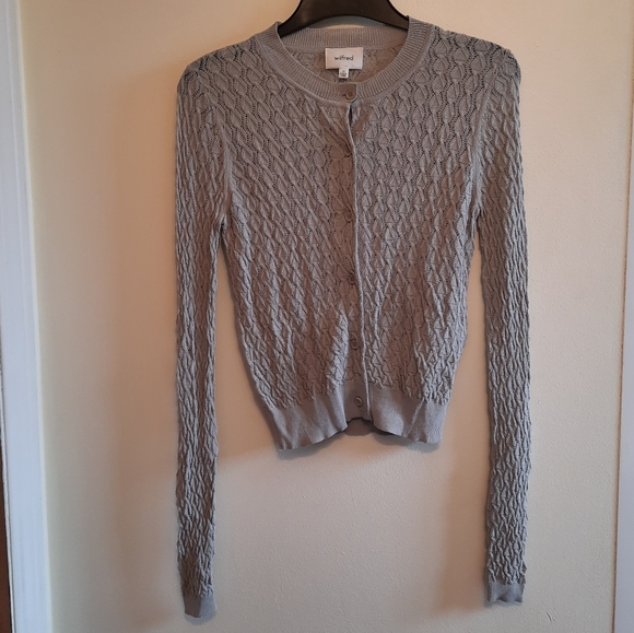 Aritzia Wilfred Crochet Lightweight Cardigan in Grey - Picture 2 of 9